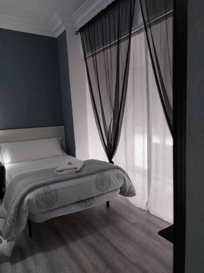 Pension Saint Mateo Logroño Dış mekan fotoğraf